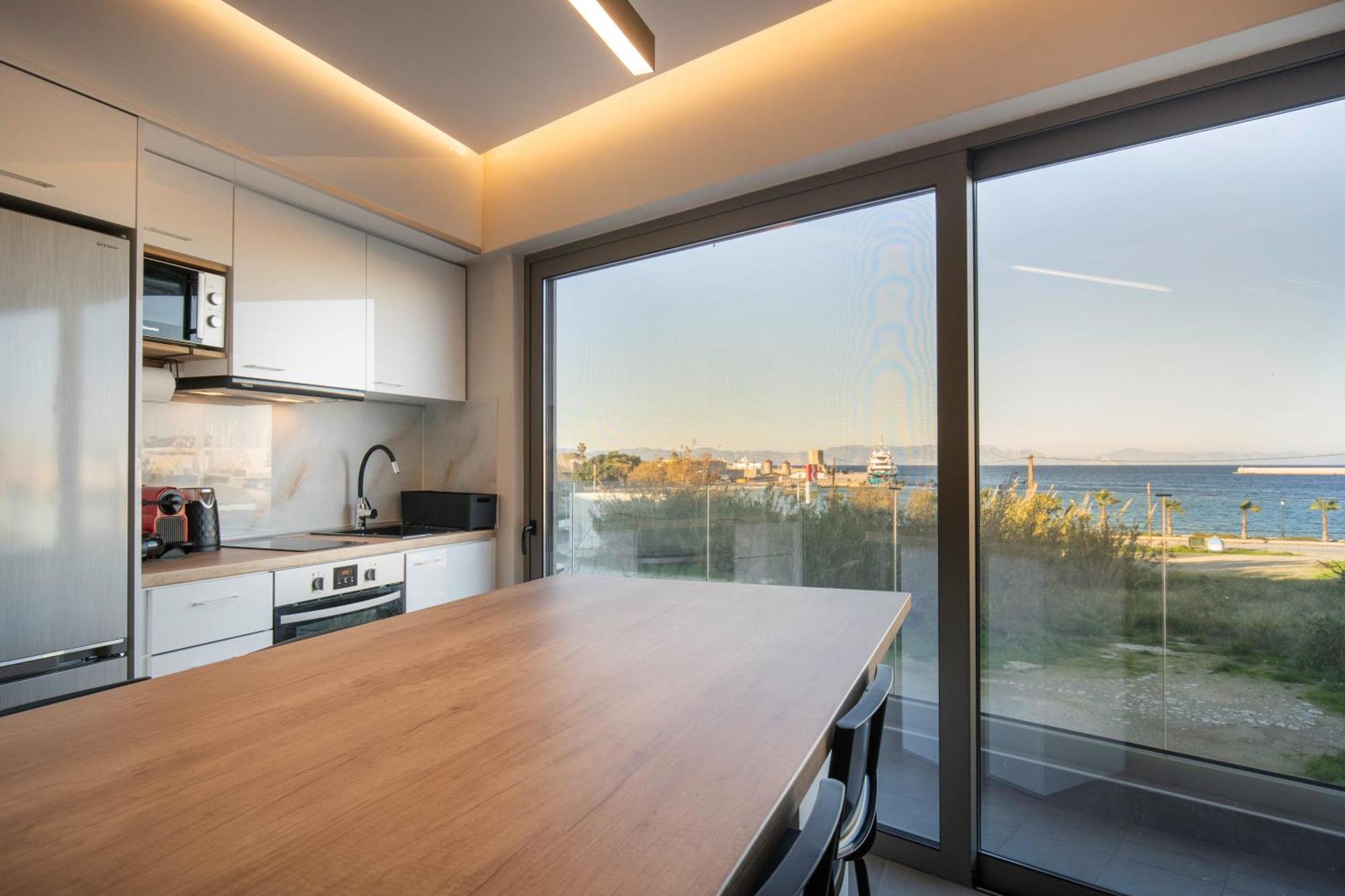 Apartment 400 Steps Rhodes City